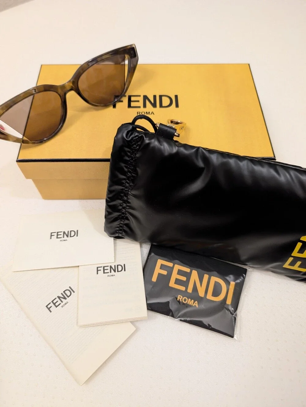 Fendi Brown Tortoiseshell Cat-Eye Sunglasses
